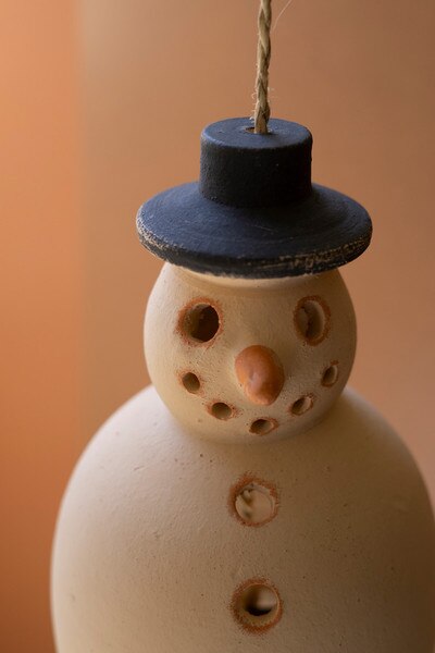 Hanging Clay Snowman Holiday Chime - product photo 2
