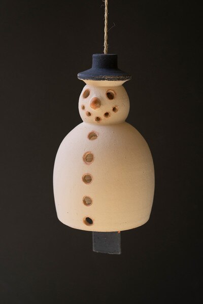 Hanging Clay Snowman Holiday Chime - product photo 3